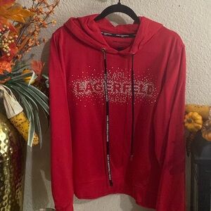 Sweatershirt size Medium